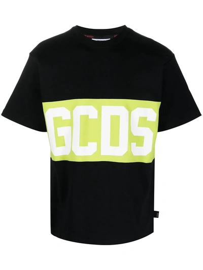 Shop Gcds All-round Logo Cotton T-shirt In Black