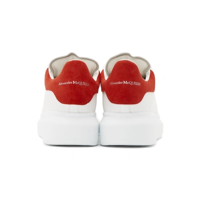 Alexander Mcqueen White Low Top Sneakers With Contrasting Heel With Embossed Logo Lettering In Leather Man In White