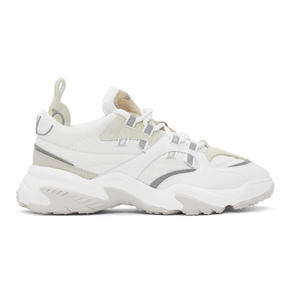 10k sneakers