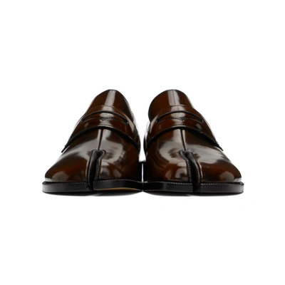 Shop Maison Margiela Brown Tabi Advocate Loafers In Brown/black