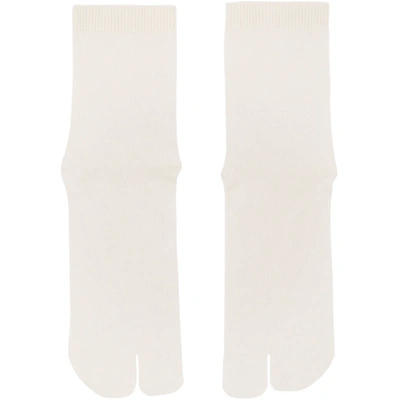 Shop Maison Margiela Off-white Tabi Socks In 101 Off Whi