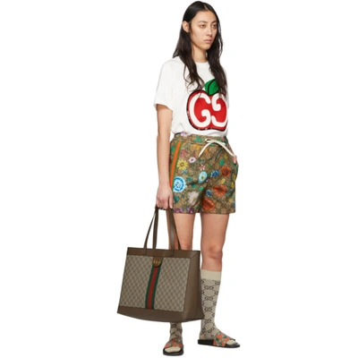 Shop Gucci Brown Gg Supreme Flowers Shorts In 2103 Brown