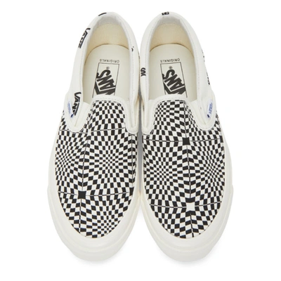 Shop Vans Black & White Check Og Classic Slip-on Lx Sneakers In Optical Che