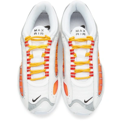 NIKE 白色 AND 橙色 AIR MAX TAILWIND IV NRG 运动鞋