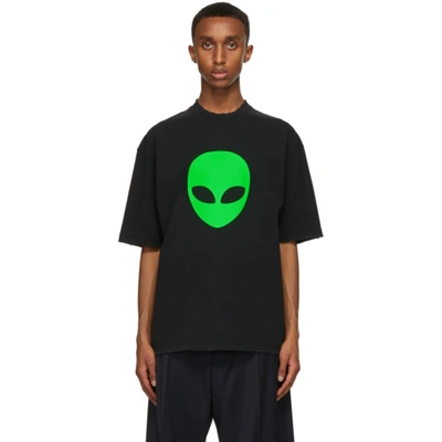 Shop Balenciaga Black Alien Medium Fit T-shirt In 9113 Black/