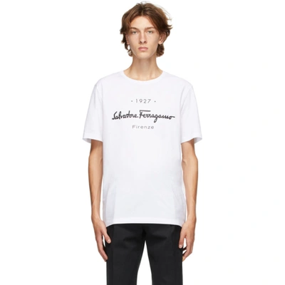 Shop Ferragamo White Logo T-shirt In Bianco Ot