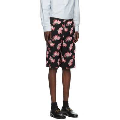 Shop Gucci Black Gg Peony Print Shorts In 1187 Bkpink