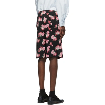 Shop Gucci Black Gg Peony Print Shorts In 1187 Bkpink