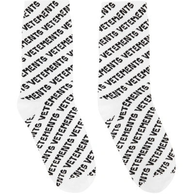 Shop Vetements White All Over Logo Socks