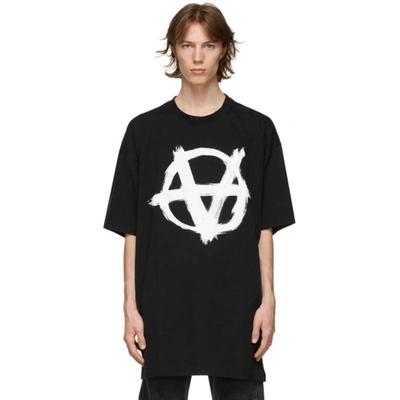 Shop Vetements Black Oversized Anarchy Gothic Logo T-shirt In Black / White 146198