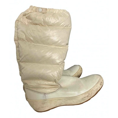 Pre-owned Moncler White Leather Boots