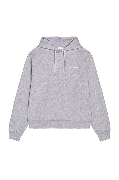 Shop Jacquemus Le Sweatshirt In Grey