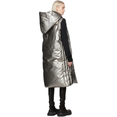 RICK OWENS 银色 MONCLER 联名 PORTERVILLE 无袖羽绒大衣