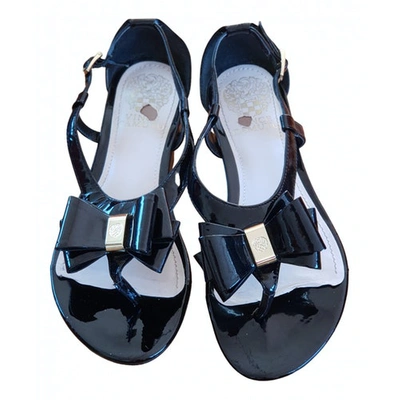 Pre-owned Vince Camuto Black Sandals