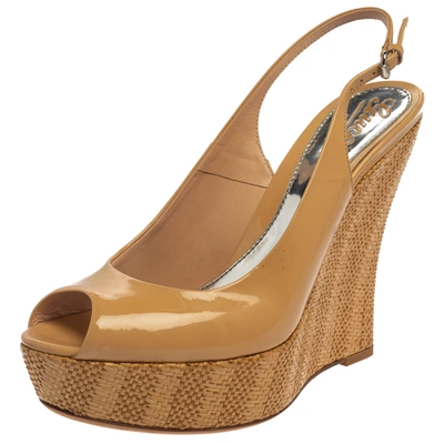Pre-owned Gucci Beige Patent Strafish Raffia Slingback Platform Wedge Sandals Size 40