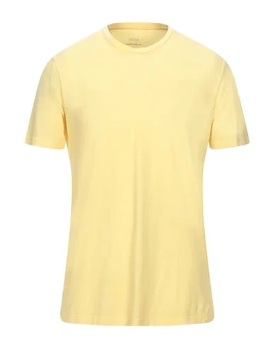 Shop Altea T-shirts In Yellow
