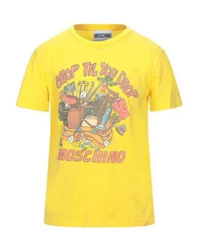Shop Moschino Man T-shirt Yellow Size 46 Cotton