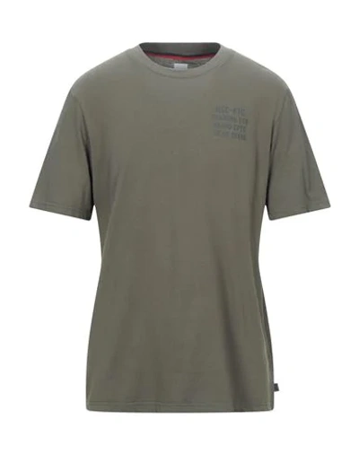 Shop Herschel Supply Co . Man T-shirt Military Green Size 36 Cotton