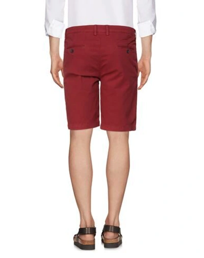 Shop Alley Docks 963 Shorts & Bermuda Shorts In Brick Red