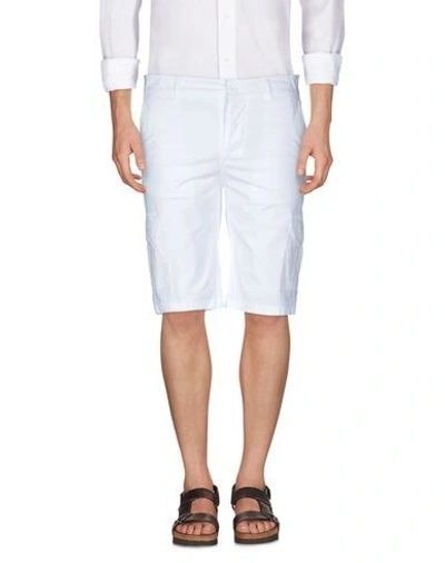 Alpha Studio Man Shorts & Bermuda Shorts White Size 28 Cotton, Elastane In White
