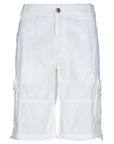 Shop Aeronautica Militare Bermudas In White