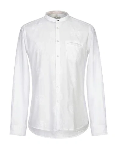 Shop Alley Docks 963 Solid Color Shirt In White