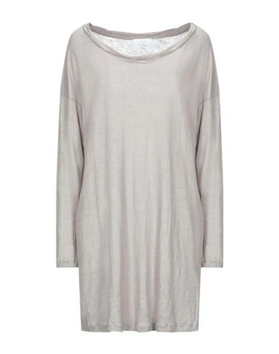 Shop Emilio Pucci T-shirts In Dove Grey