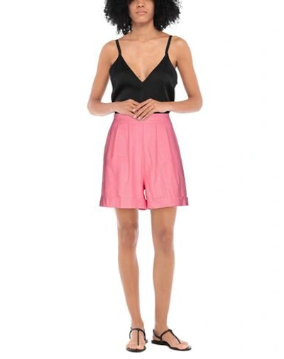Hebe Studio Woman Shorts & Bermuda Shorts Pink Size 6 Linen, Viscose, Elastane In Pink