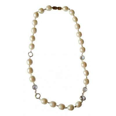 Pre-owned Givenchy Ecru Pearls Necklace