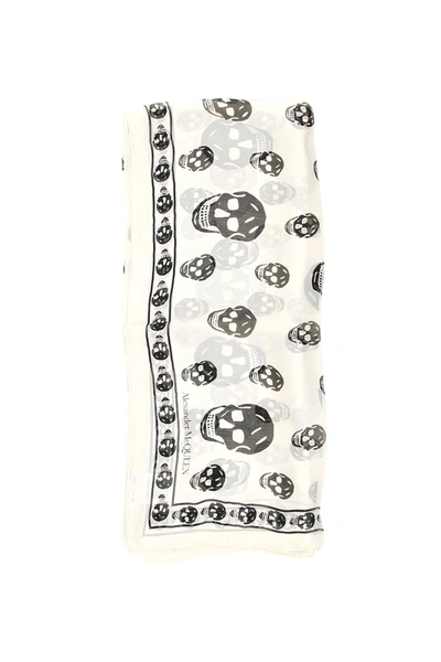 Shop Alexander Mcqueen Silk Skull Scarf In Ivory Black (white)