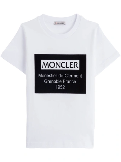 Shop Moncler Tee With Logo In Bianca