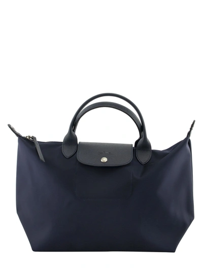 Shop Longchamp Le Pliage Néo - Top Handle Bag M In Blue Marine