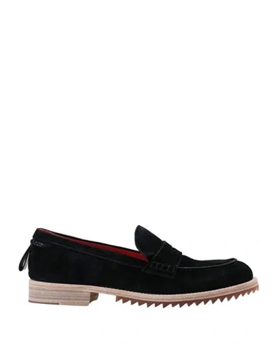 Shop Attimonelli's Loafers In Black