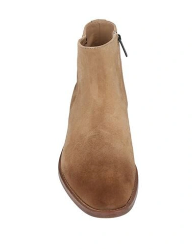 Tod's Ankle Boots In Beige