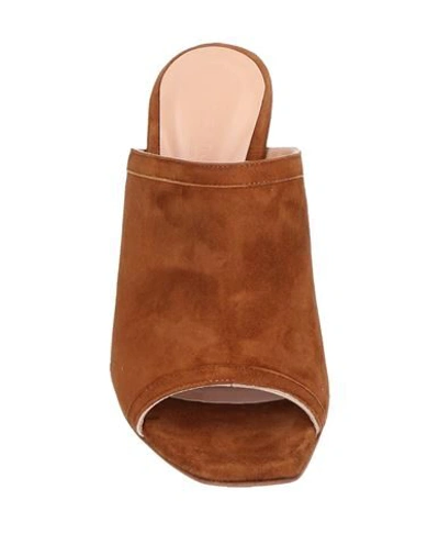 Shop Fauzian Jeunesse Sandals In Brown