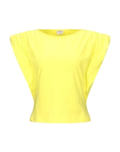 Shop 5rue Woman T-shirt Yellow Size S Cotton