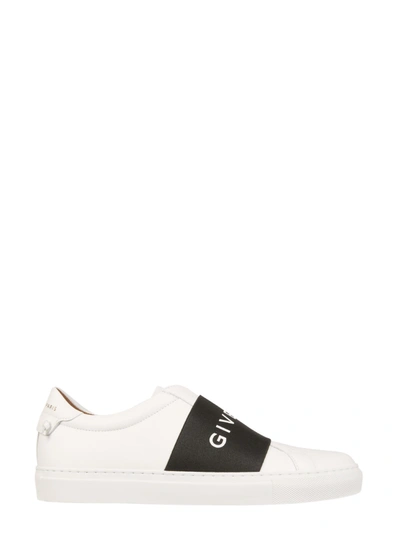 Shop Givenchy Urban Street Sneakers In Bianco