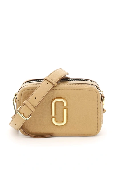 Shop Marc Jacobs The Softshot 21 Camera Bag In Dirty Chai (beige)