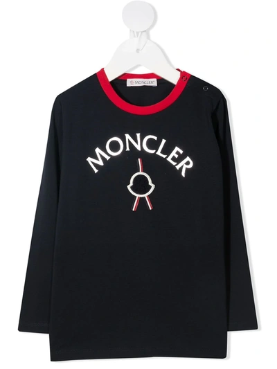 Shop Moncler Logo Print T-shirt In 蓝色