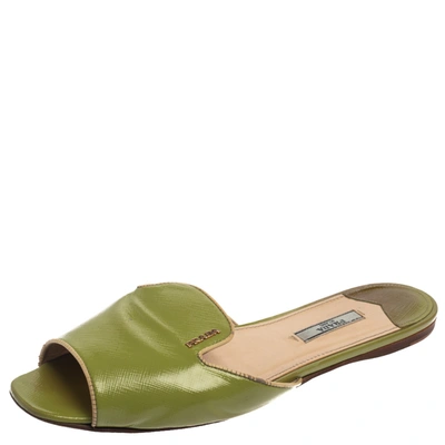 Pre-owned Prada Apple Green Saffiano Patent Leather Slide Sandals Size 40.5