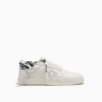 Shop Off-white Low Vulcanized Calf Leather Sneakers Omia085r21lea004 In 0101