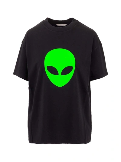 Shop Balenciaga Alien T-shirt In Black