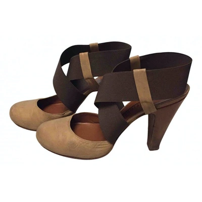 Pre-owned Fiorifrancesi Leather Heels In Camel