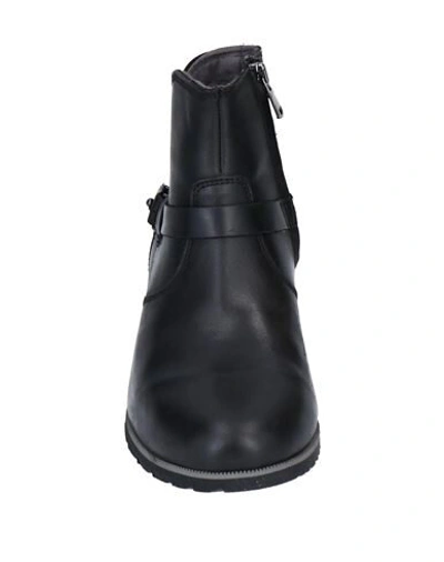 Shop Teva Woman Ankle Boots Black Size 7.5 Soft Leather