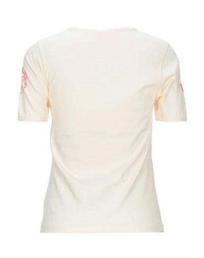 Shop Victoria Victoria Beckham T-shirts In Beige