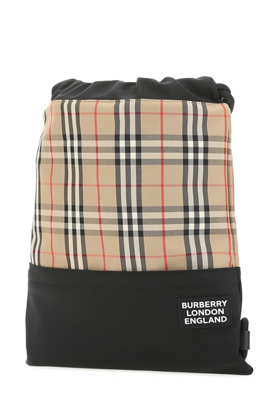 Shop Burberry Zaino-tu In Nd