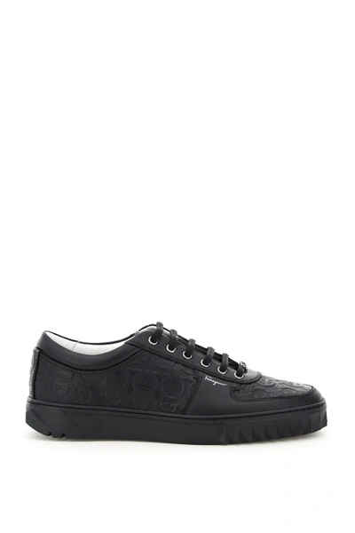 Shop Ferragamo Salvatore  Gancini Scuby Sneakers In Nero