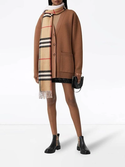 Shop Burberry Scarfs In Rosa