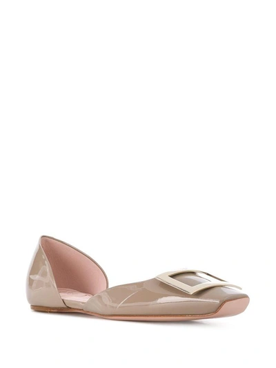 Shop Roger Vivier Flat Shoes Beige