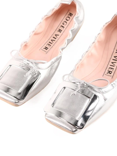Shop Roger Vivier Viv 'pockette Ballerinas In Silver